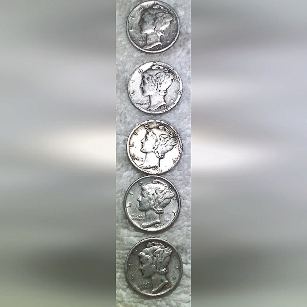 1941-1945 mercury dimes,set of five.